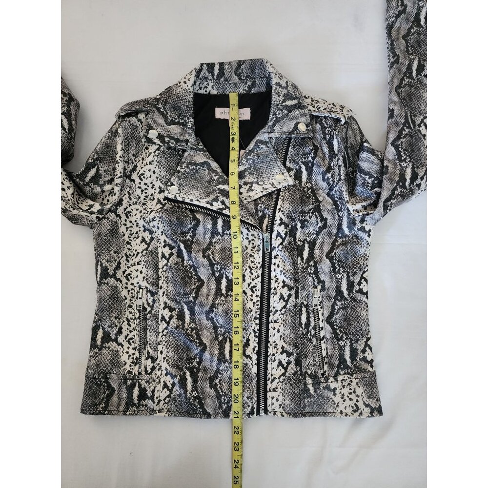 Philosophy Women's Snake Skin Print Embossed Faux Leather Moto Jacket Small NWT - Picture 13 of 13